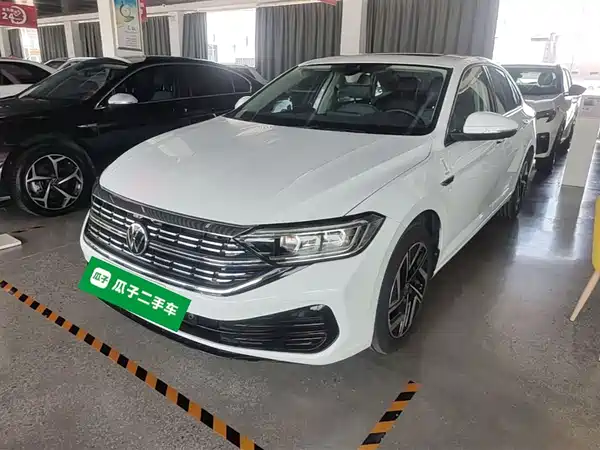 Volkswagen Sagitar 2023