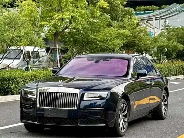 Rolls-Royce Ghost 2023