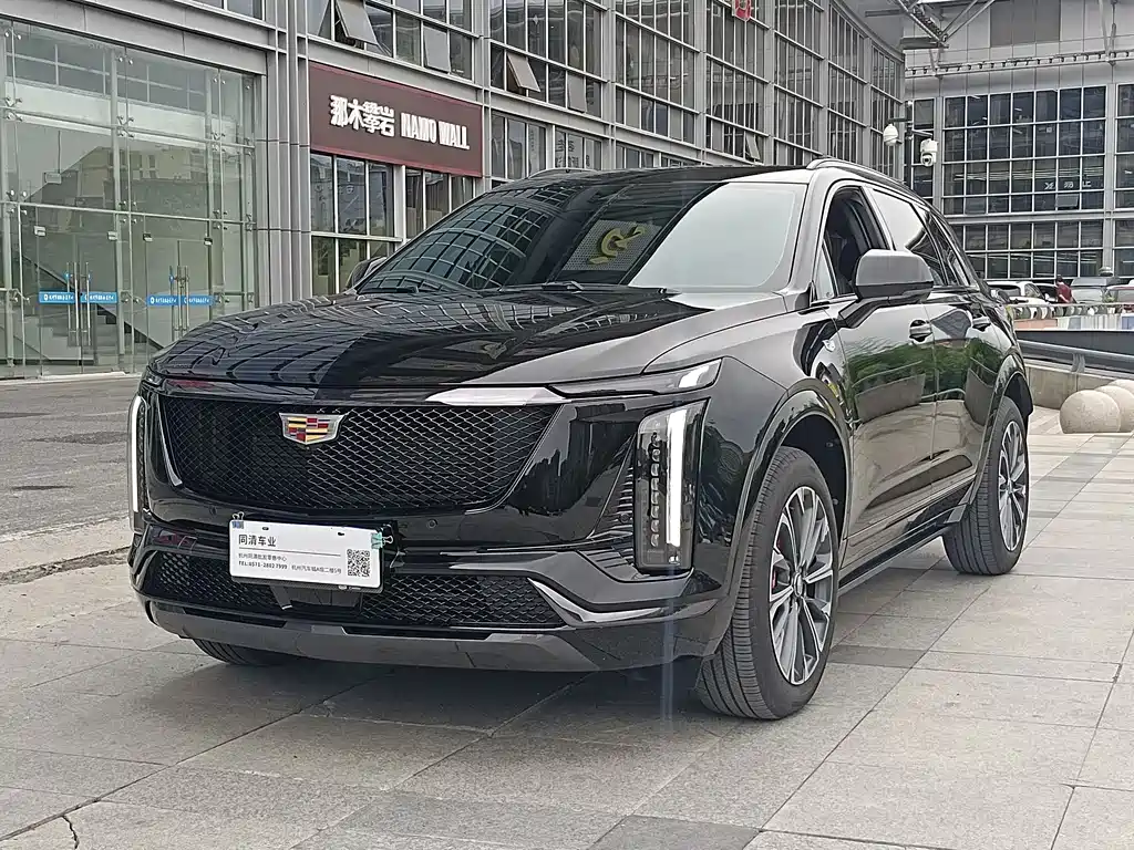 Cadillac XT5 2024 — фото 1