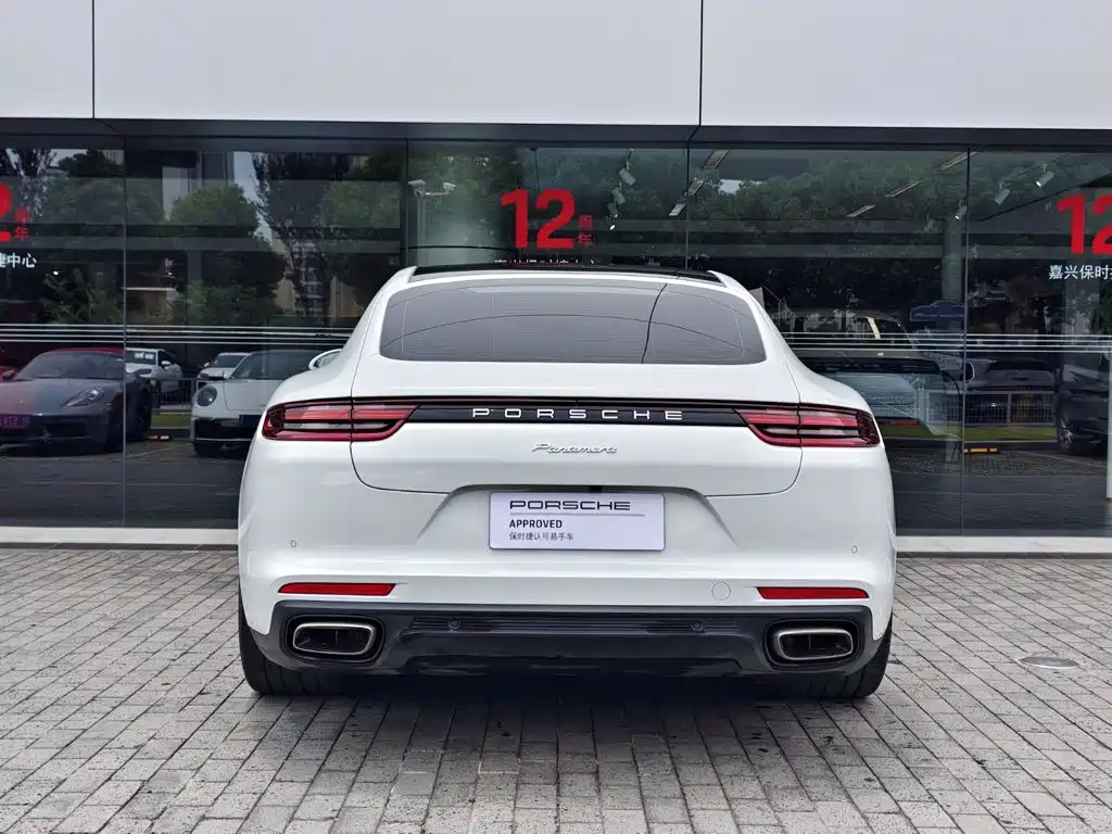 Porsche Panamera 2021 — фото 16