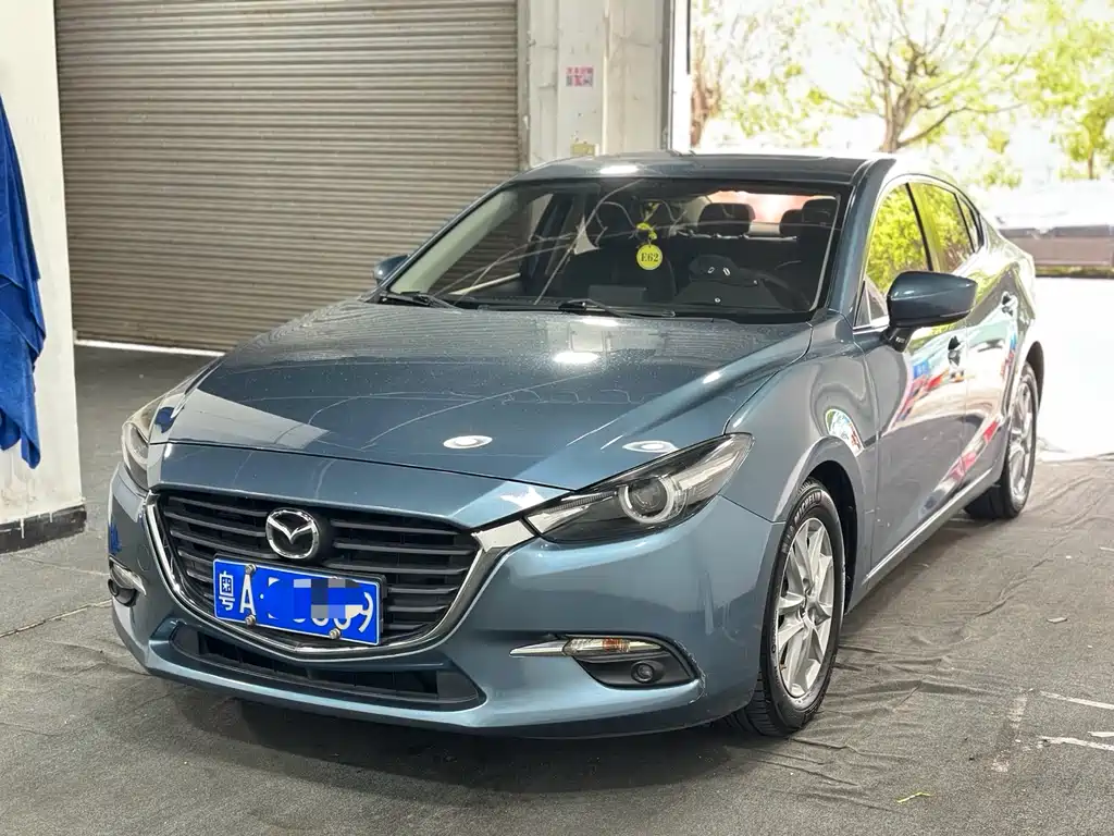 Mazda 3 Axela 2018