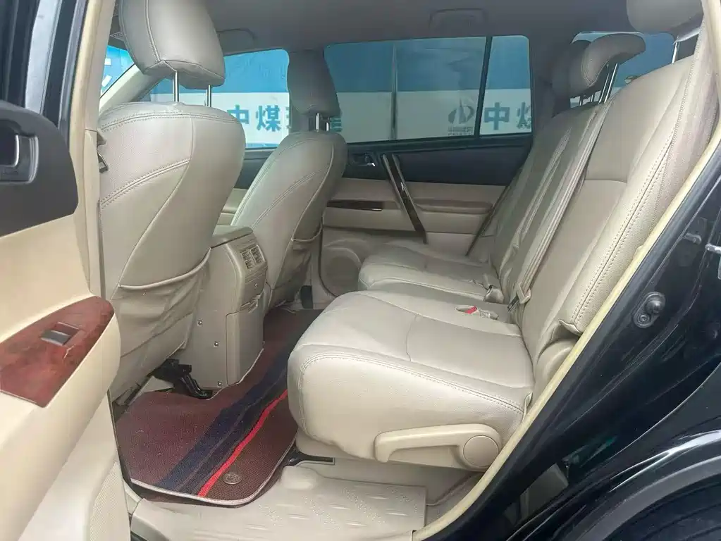 Toyota Highlander 2014