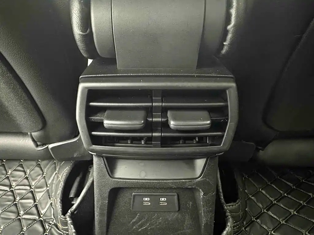 Audi A3 2022 — фото 13