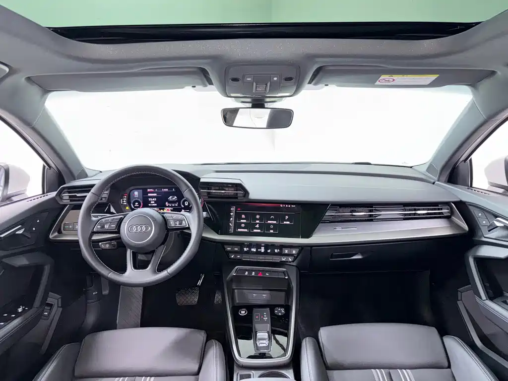 Audi A3 2022 — фото 11