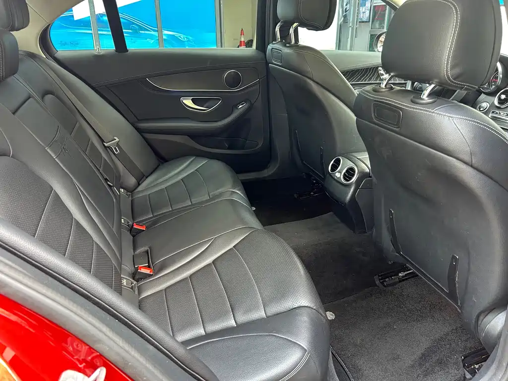 Mercedes-Benz C-Class 2017 — фото 11