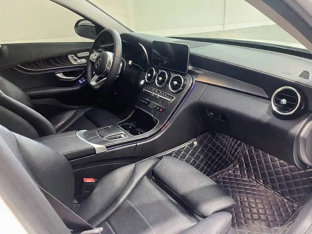 Mercedes-Benz C-Class 2020 — фото 9