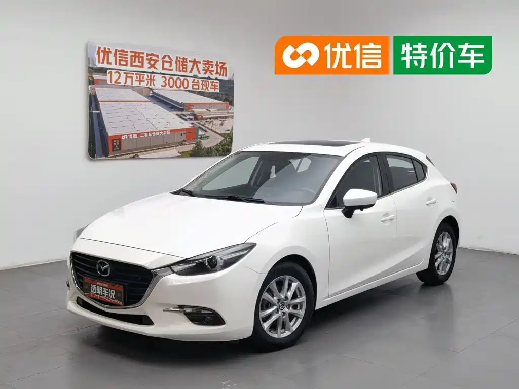 Mazda 3 Axela 2019