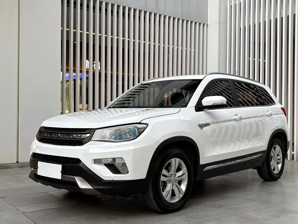 Changan CS75 2016 — фото 1