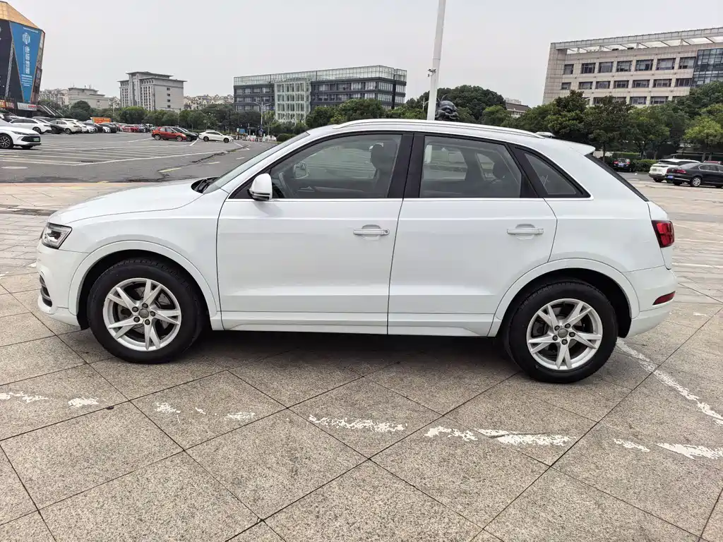 Audi Q3 2018