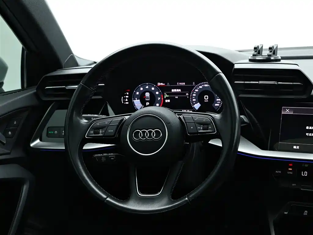Audi A3 2024 — фото 15