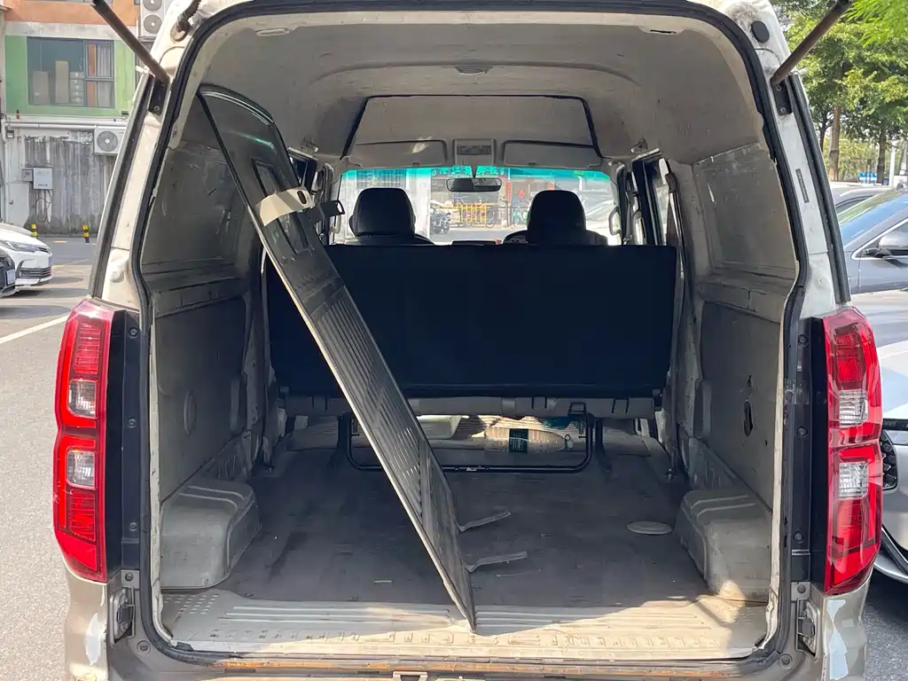 Jinbei New Hiace S 2019 — фото 9