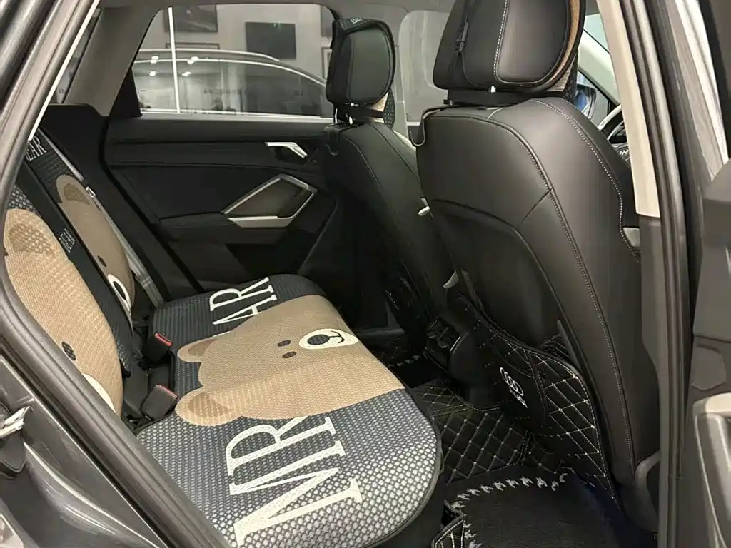Audi Q3 2023 — фото 11