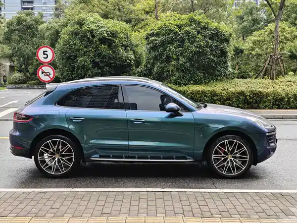 Porsche Macan 2018
