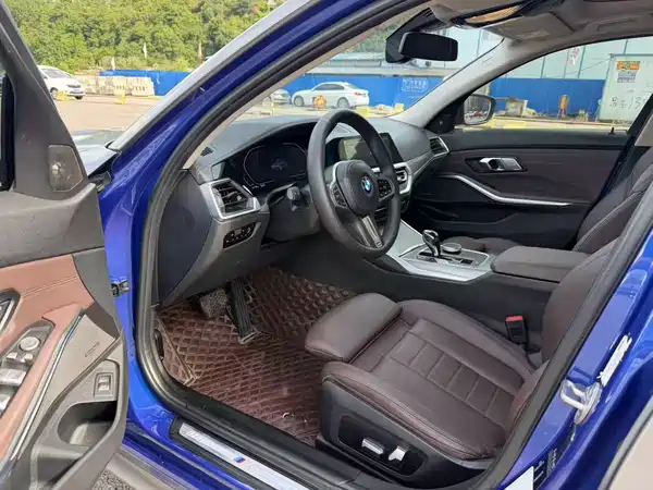 BMW 3 Series 2021