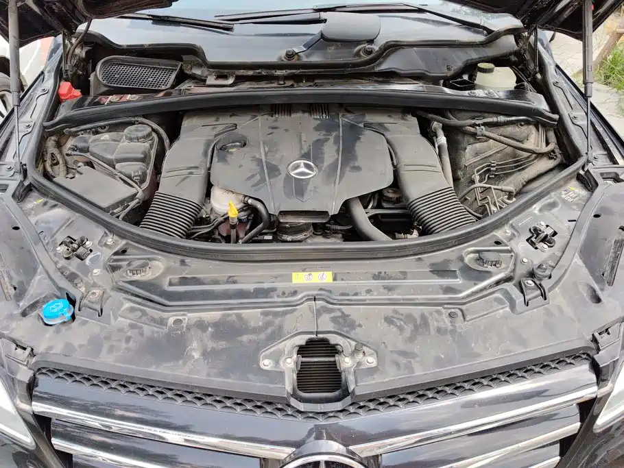 Mercedes-Benz R-Class 2016 — фото 10