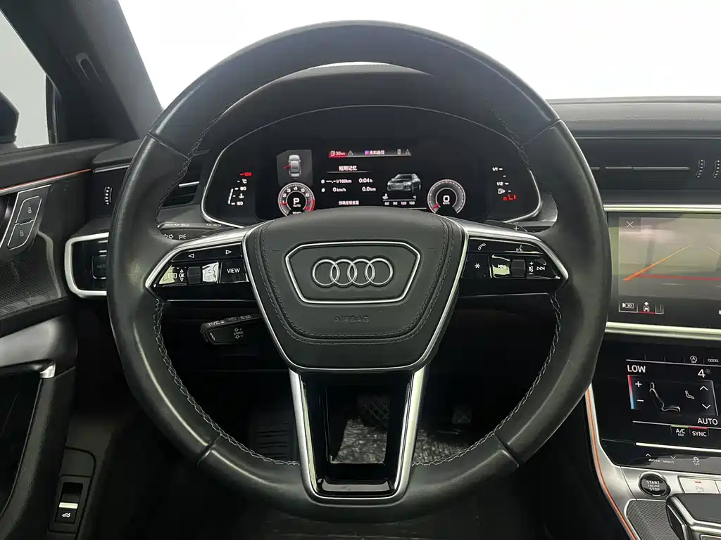 Audi A6L 2024 — фото 15