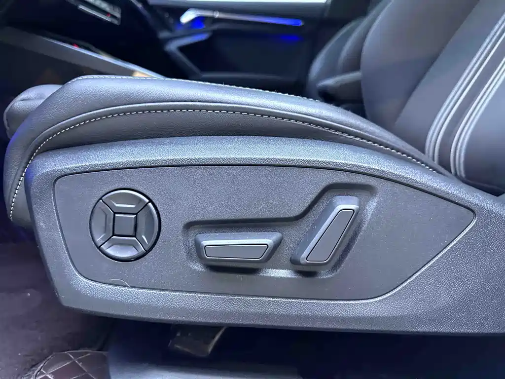 Audi A3 2022 — фото 13