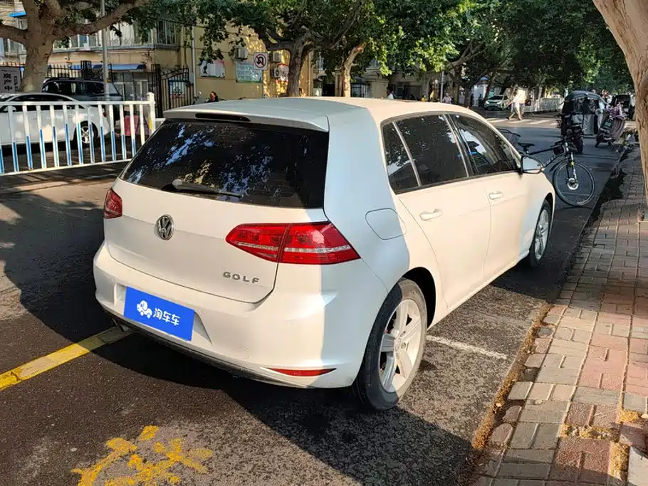 Volkswagen Golf 2014