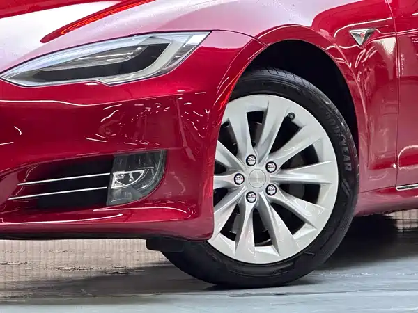 Tesla Model S 2017