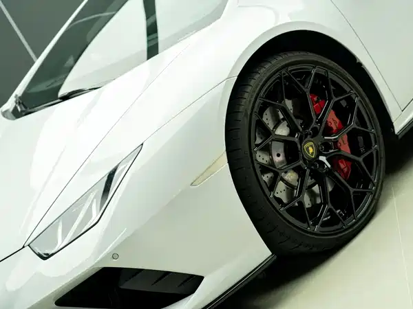 Lamborghini Huracan 2022