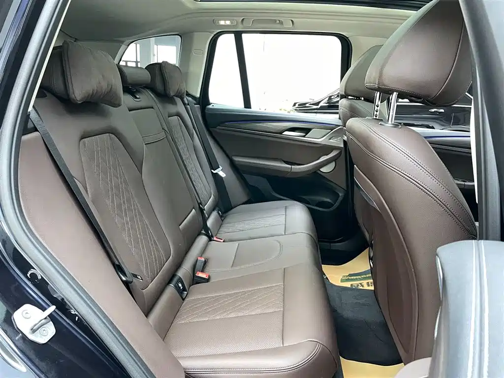 BMW X3 2022 — фото 17