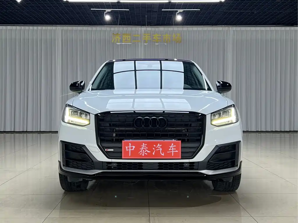 Audi Q2L 2021 — фото 2