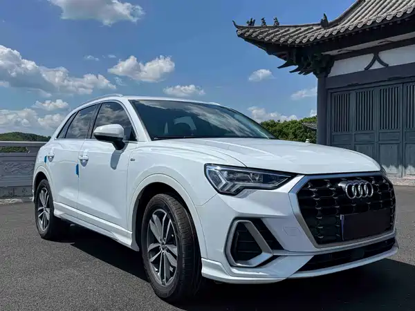 Audi Q3 2022