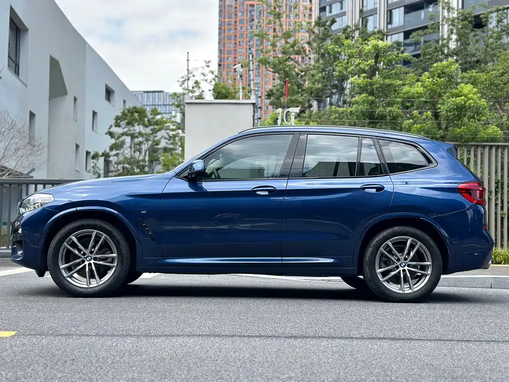BMW X3 2018 — фото 4