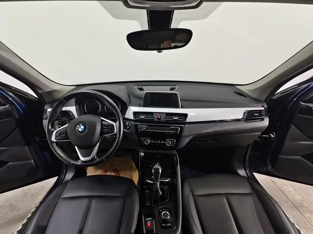 BMW X1 2019 — фото 9