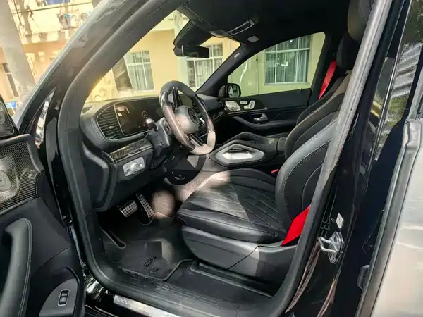 Mercedes-Benz GLS AMG 2025