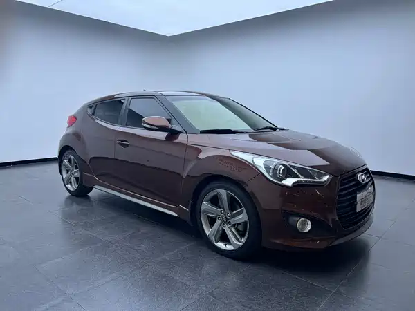 Hyundai Veloster 2013