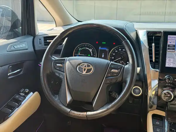 Toyota Vellfire 2021