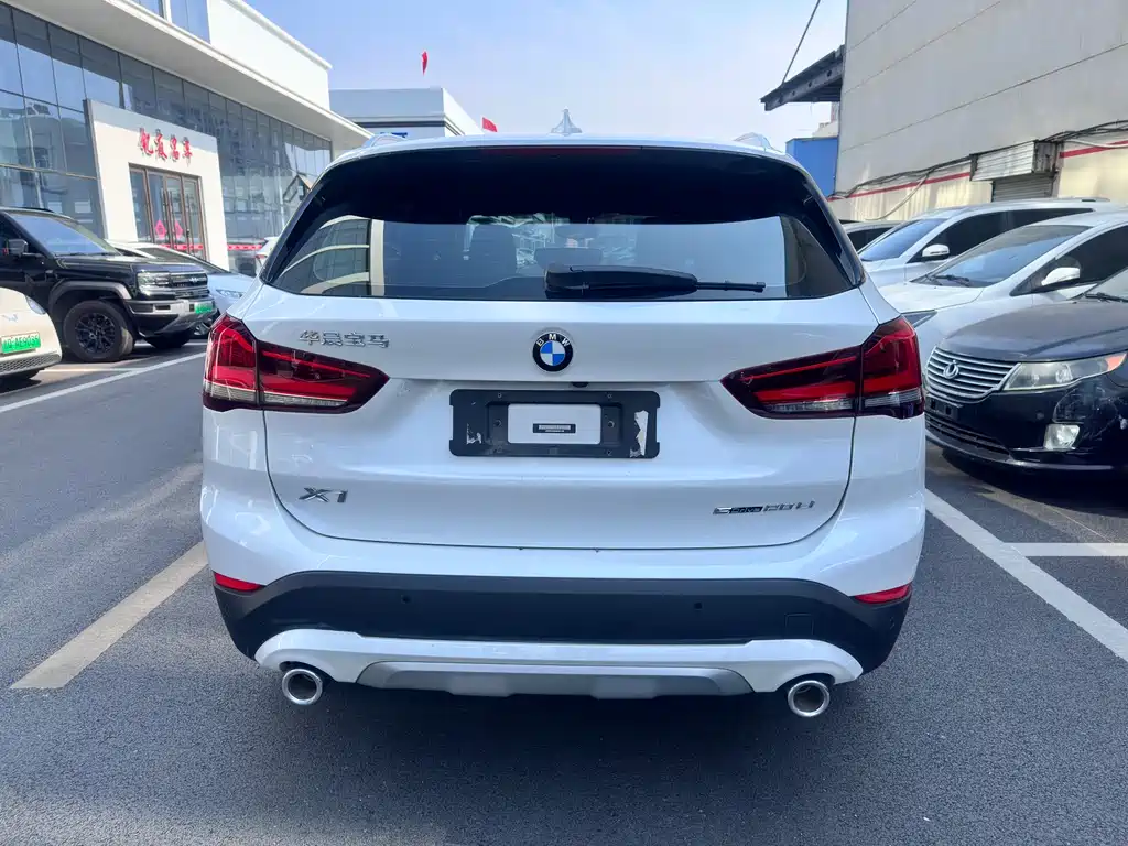 BMW X1 2022 — фото 16