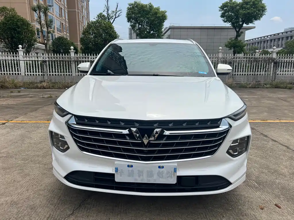 Wuling Victory 2022 — фото 2