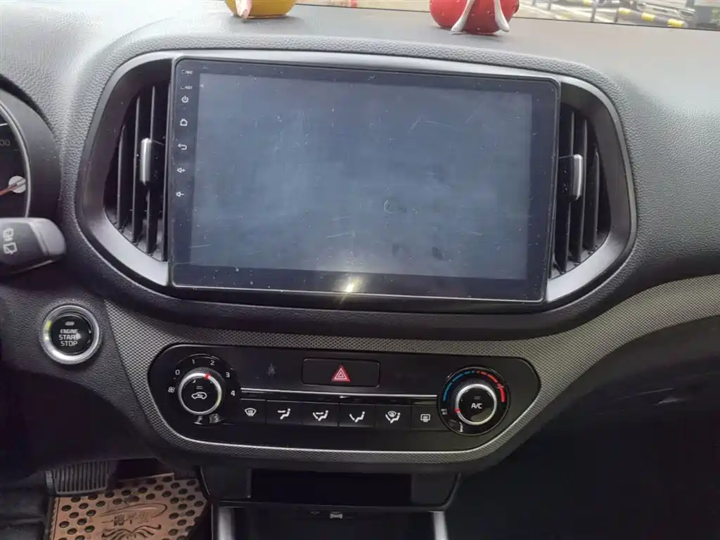 Kia KX3 2017 — фото 13