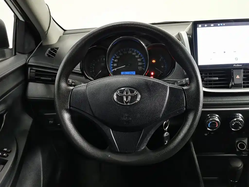Toyota Vios FS 2018 — фото 11