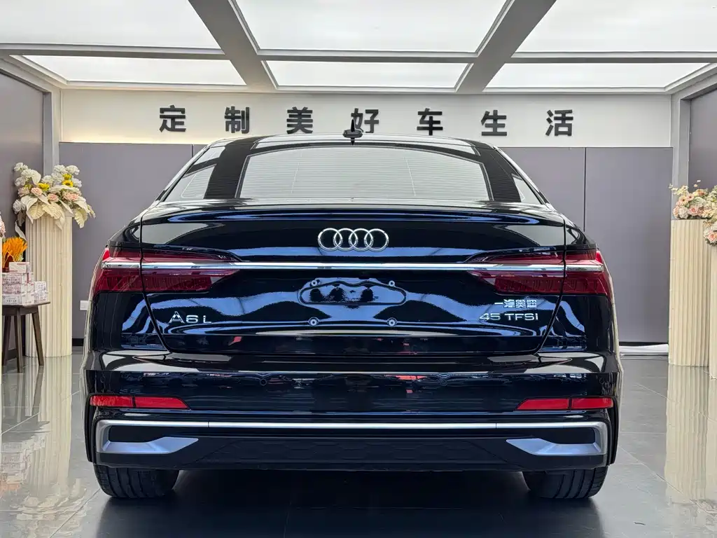 Audi A6L 2024 — фото 12