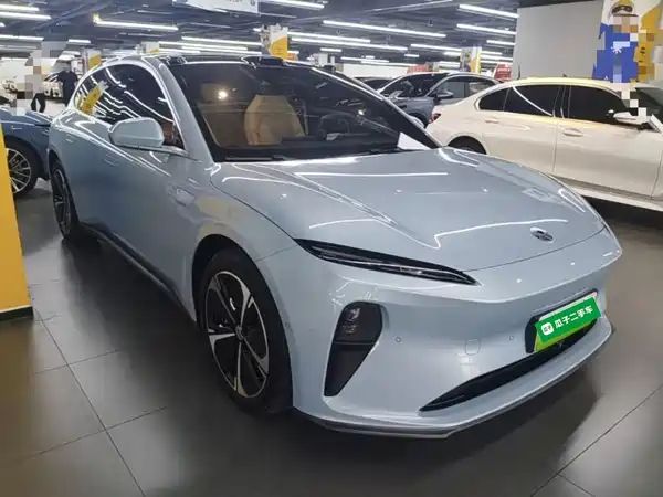 NIO ET5T 2024