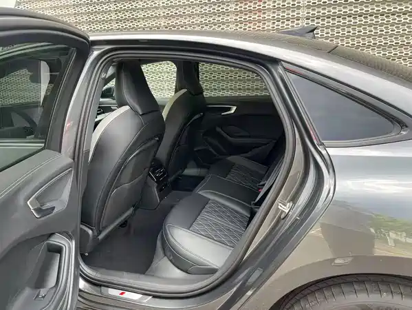 Audi A5L 2025