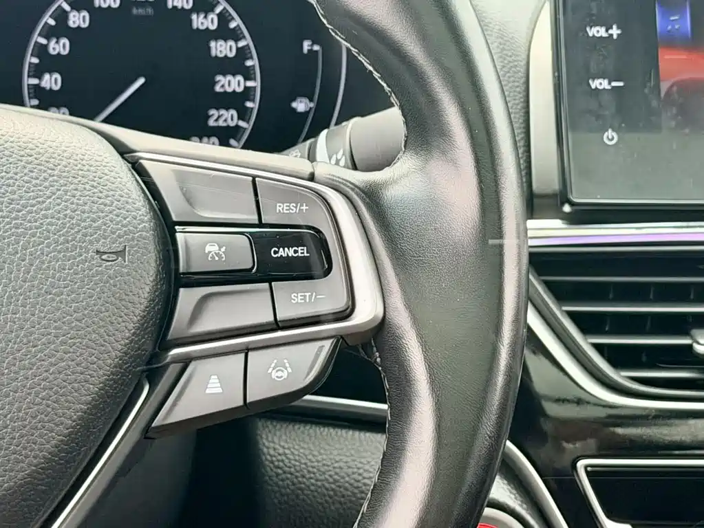 Honda Accord 2022 — фото 23