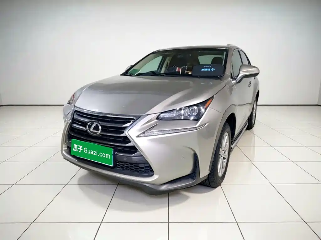 Lexus NX 2015