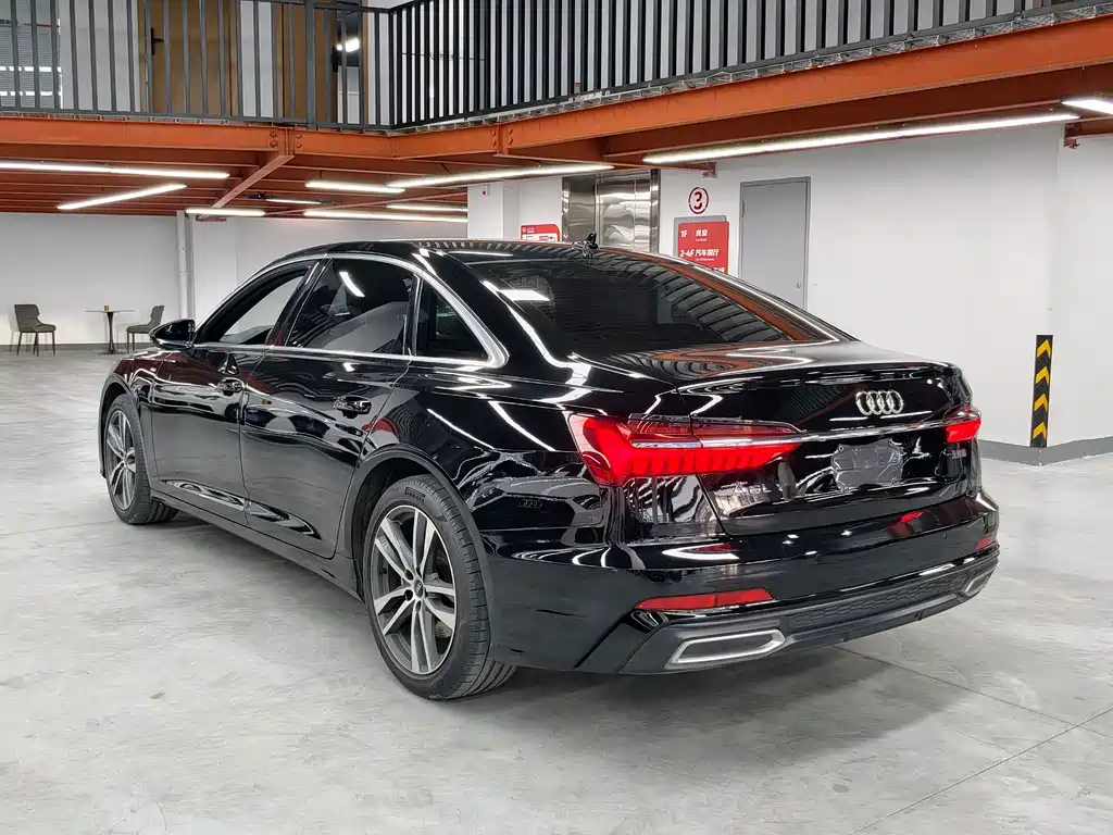 Audi A6L 2022 — фото 15