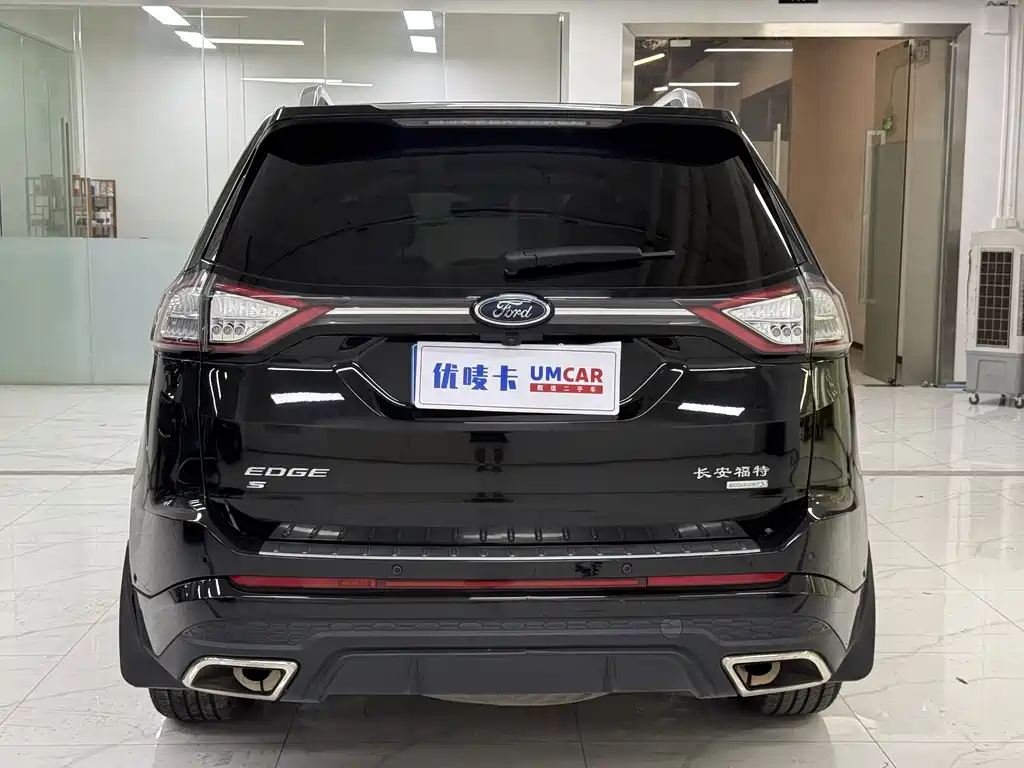 Ford Edge 2017 — фото 5