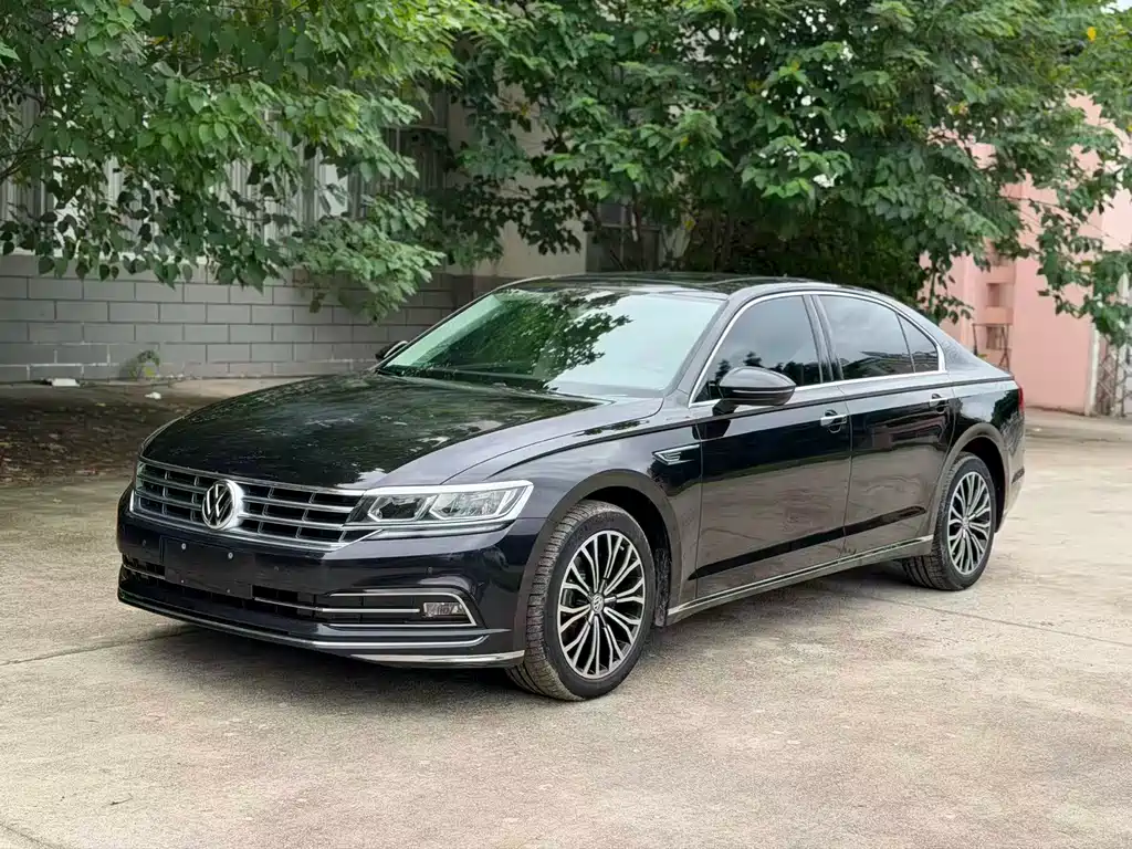 Volkswagen Phideon 2018
