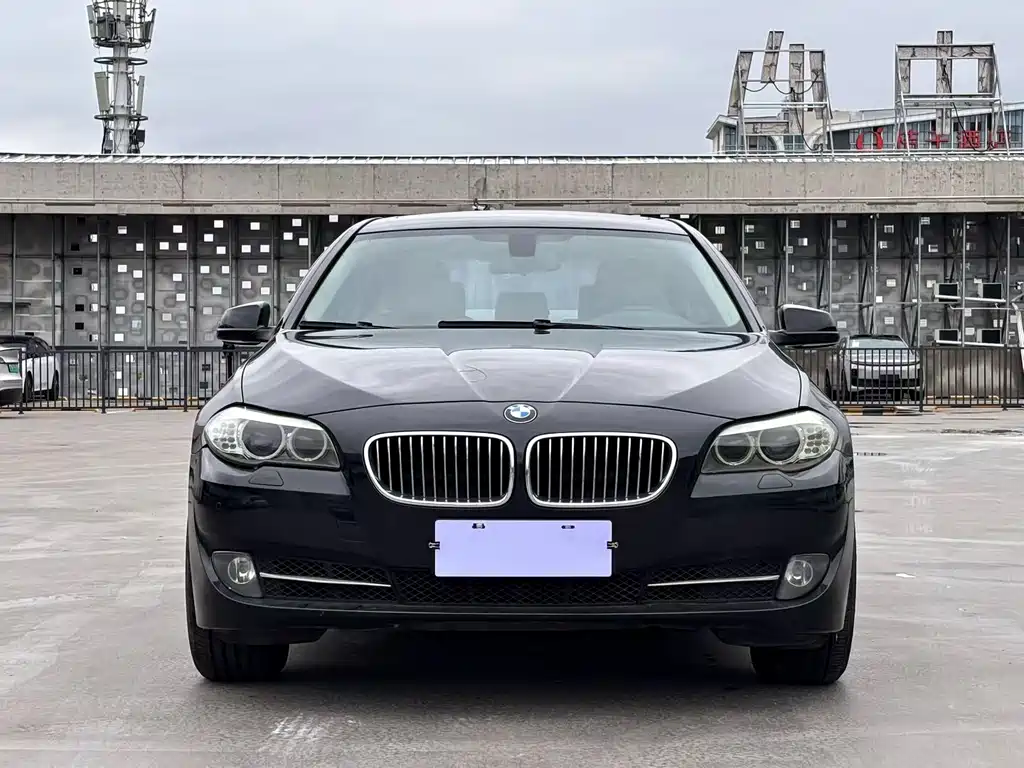 BMW 5 Series 2013 — фото 2