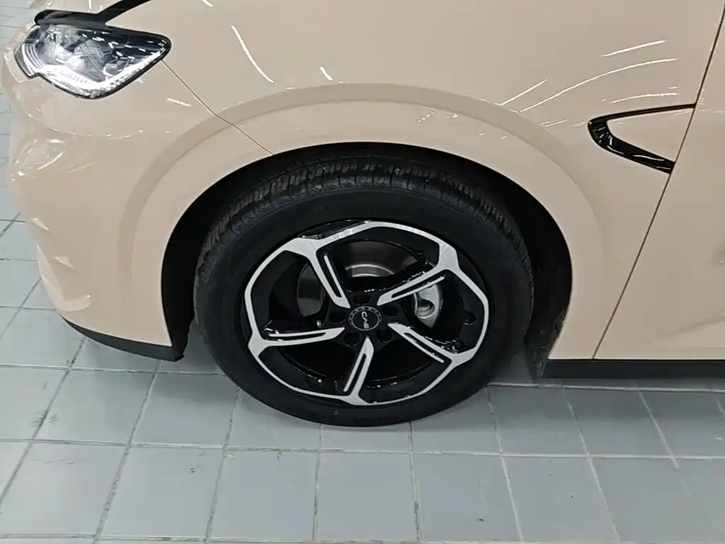 BYD Seal 06GT 2025 — фото 23
