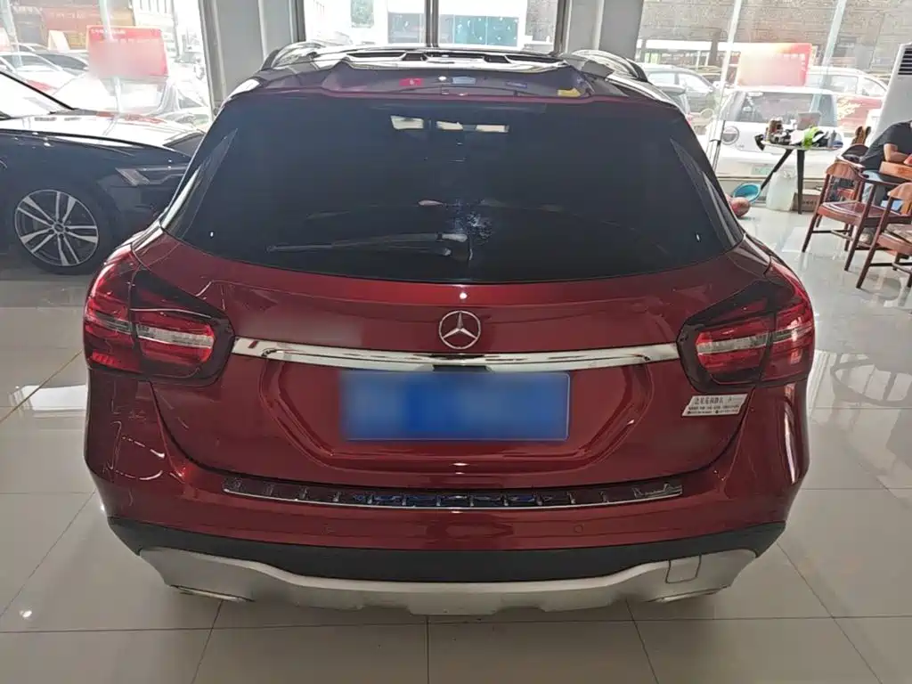 Mercedes-Benz GLA 2017