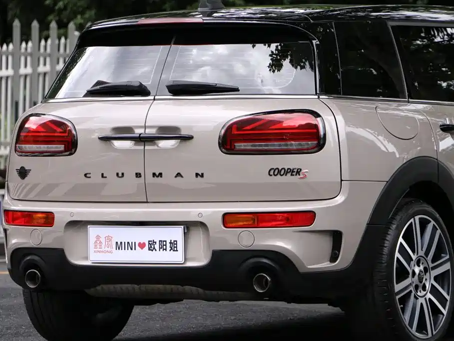 MINI Clubman 2023 — фото 18