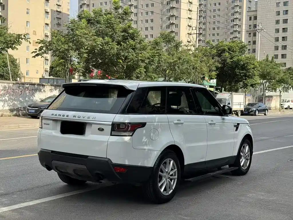 Land Rover Sport 2015