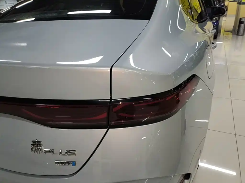 BYD Qin PLUS 2025 — фото 8